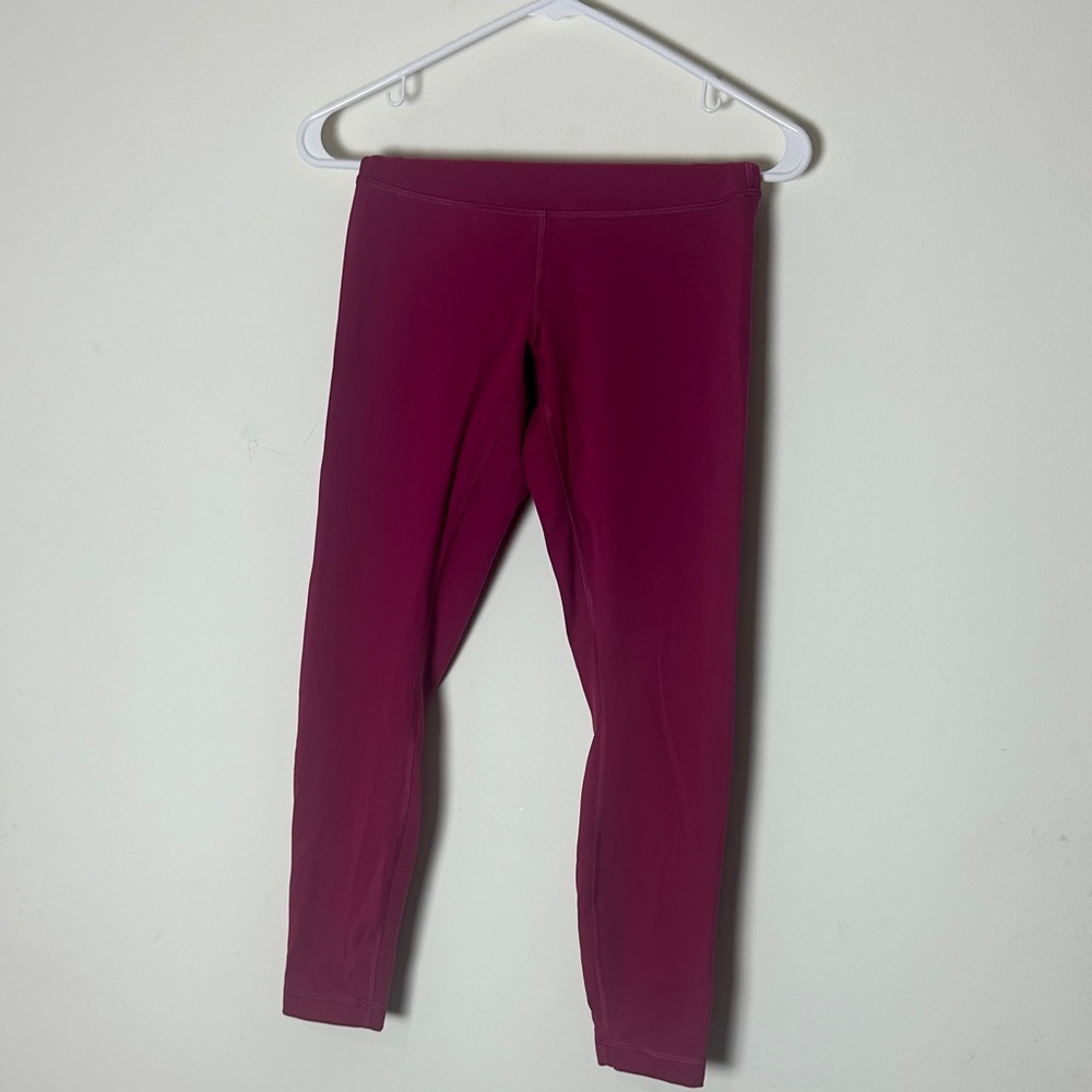 Lululemon aligns size 6 magenta
